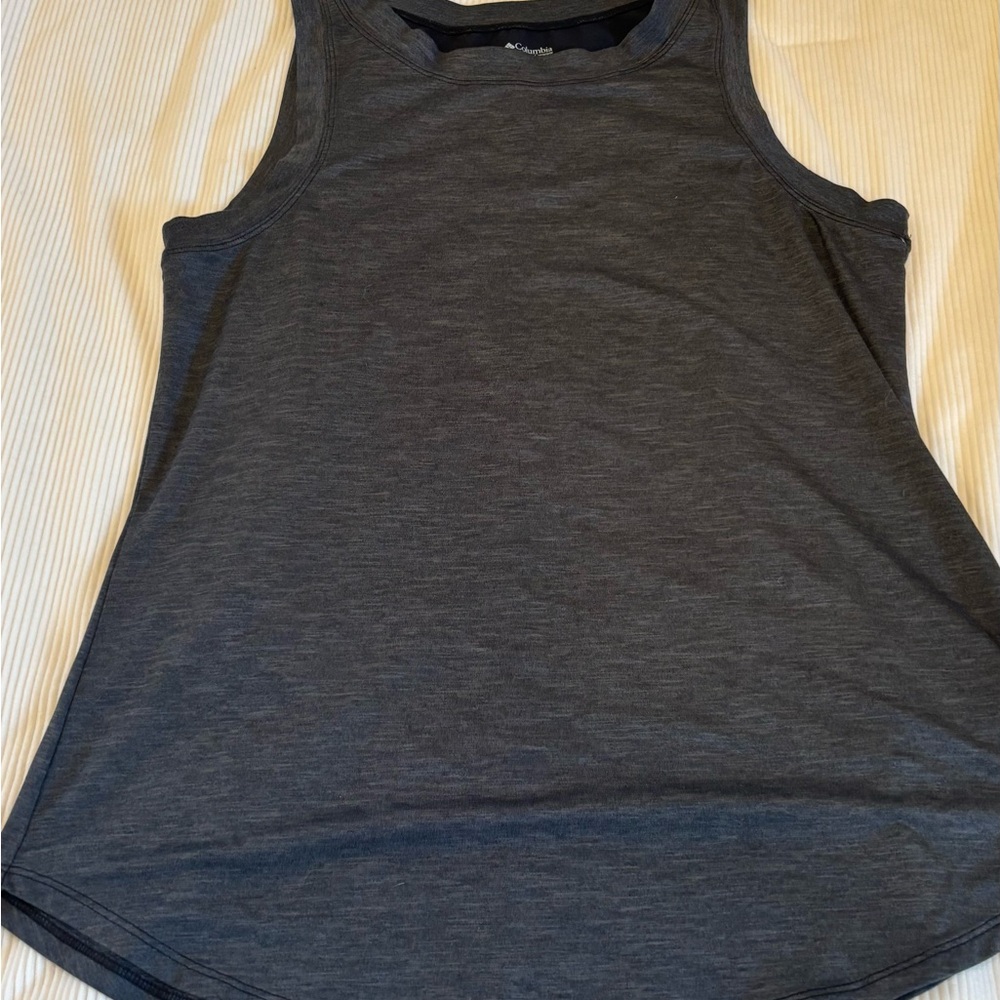 Columbia Gray Tank Top with Wide Armholes and Curved Hem